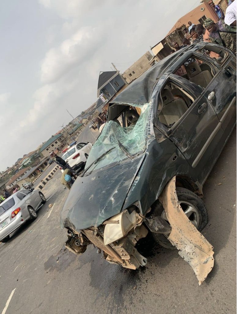 Tragic accident in Ibadan leaves teachers, pupils seriously injured