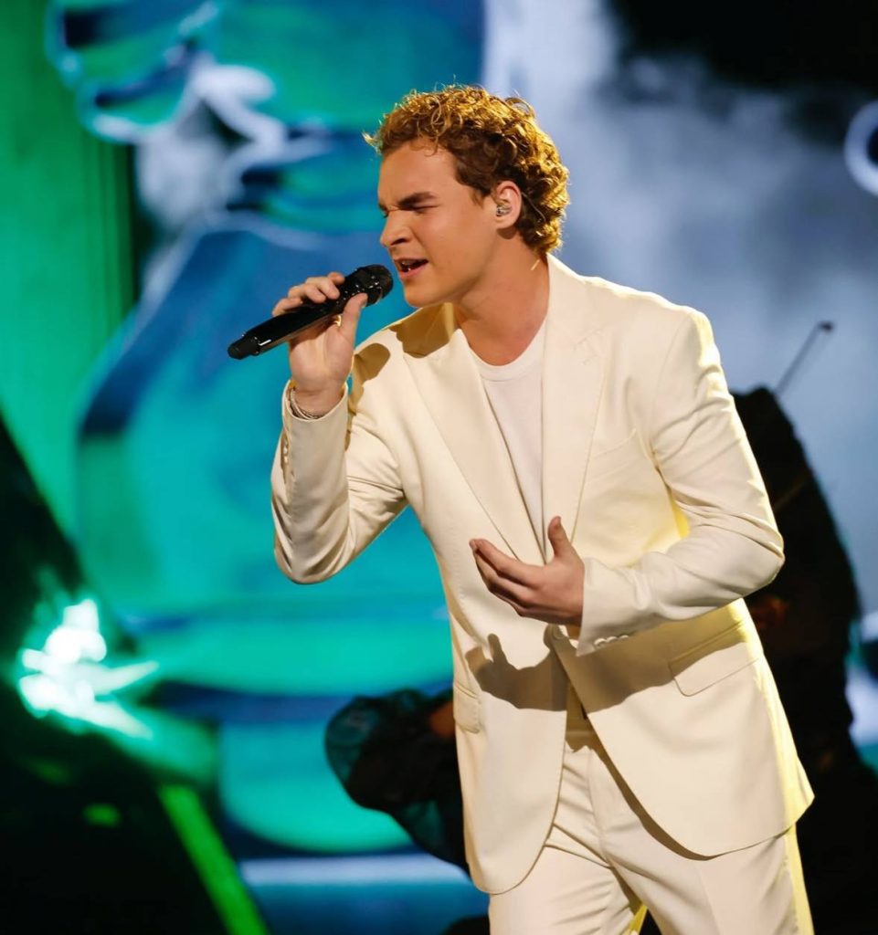 Aiden Ross wins The Voice Season 28, impressing fans with his performances and earning top honours. The Texas A&M student secures his victory, marking coach Niall Horan’s third win on NBC’s hit singing competition.