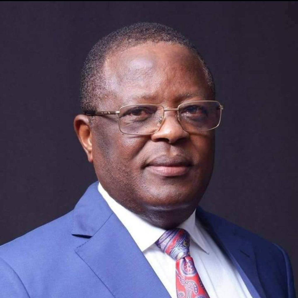David Umahi boasts seizing woman’s land in a viral video linked to the Lagos-Calabar Coastal Highway project, sparking outrage on X as Nigerians accuse the minister of abusing power.