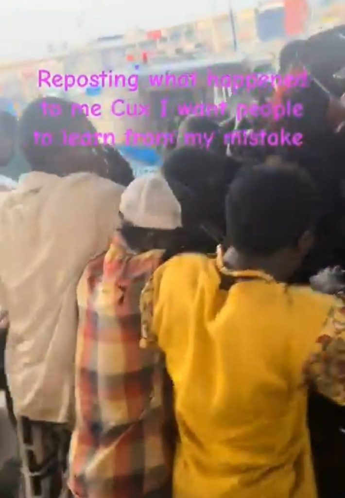 Lagos food giveaway turned chaotic after a Nigerian lady’s charity act spiralled out of control as a crowd rushed her vehicle, forcing her to flee, sparking reactions online.