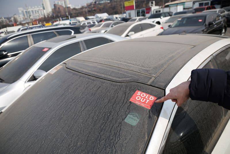 Iran war disrupts Asia’s used-car trade, leaving Lamborghinis and other vehicles stranded in Sri Lanka and causing delays and higher costs for exporters across the region.