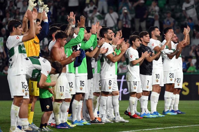 Madrid slump to 3-2 defeat at Elche